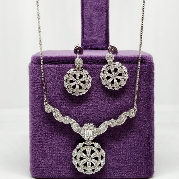 Imperial Silver Set Antique Necklace