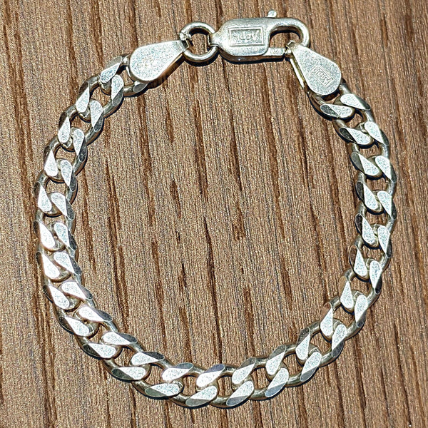Elegant Serpent Silver Bracelet
