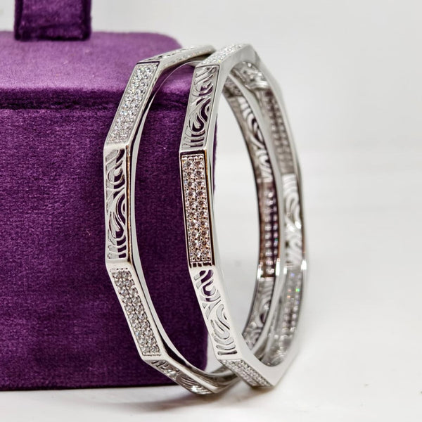 Opulent Glow Diamond Silver Bangle