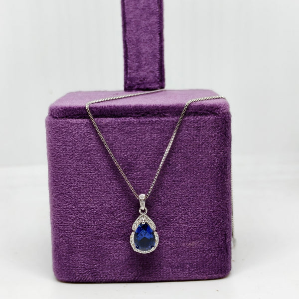 Regal Diamond Treasure Silver Antique