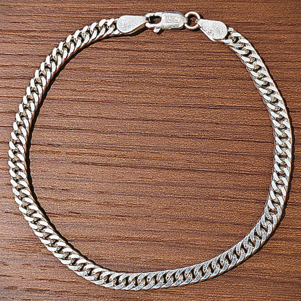 Everyday Elegance Chain Silver Bracelet