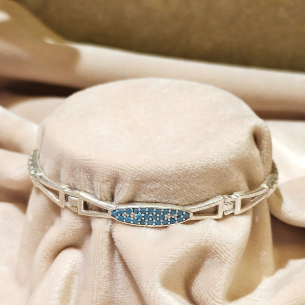 Everyday Elegance Chain Silver Bracelet