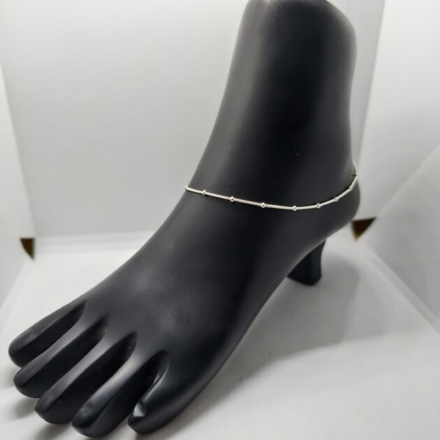 Riya Mirror Work silver Anklet - Image 3