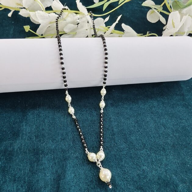 Fresh Flower Mangalsutra - Image 2