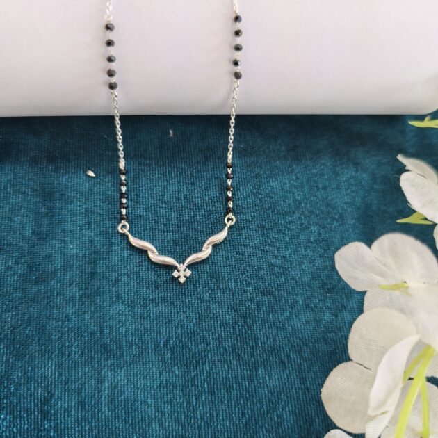 Traditional Mangalsutra - Image 2