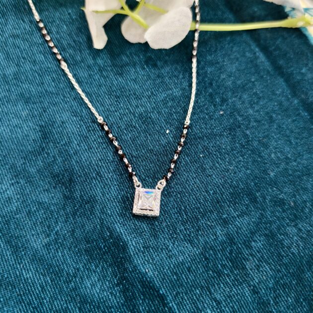 Primrose Mangalsutra