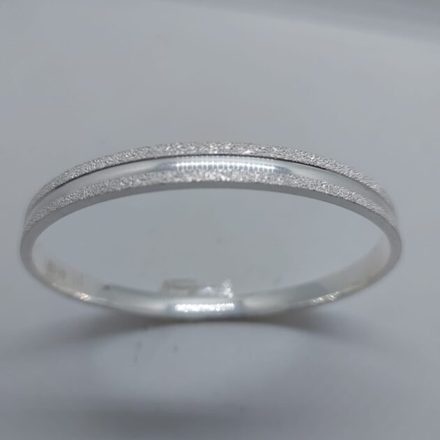 Aarvak silver Kada