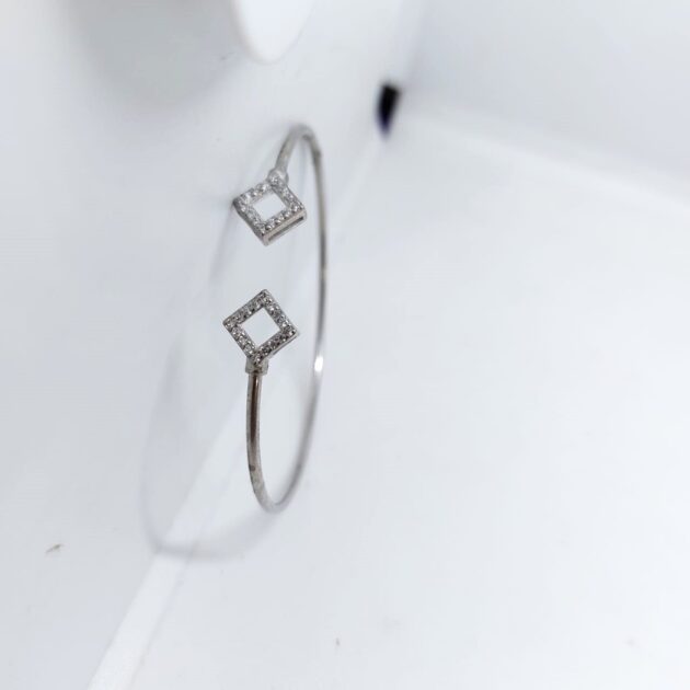 Floral Open silver Kada - Image 2