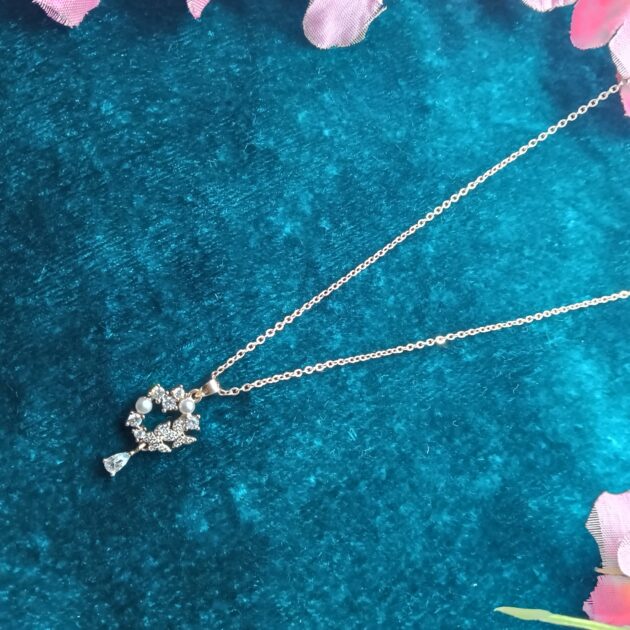 Celestial Kiss Necklace - Image 2