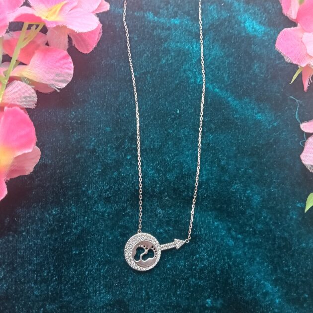 Silver Arrow Necklace