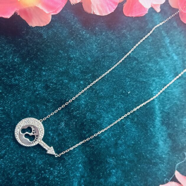 Silver Arrow Necklace - Image 3