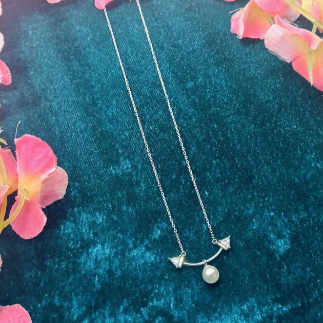 Moonstone Mirage Necklace - Image 2