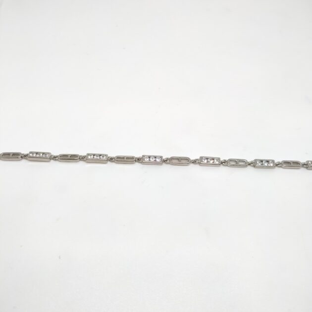Raya Artistic Ripple Bracelet - Image 3