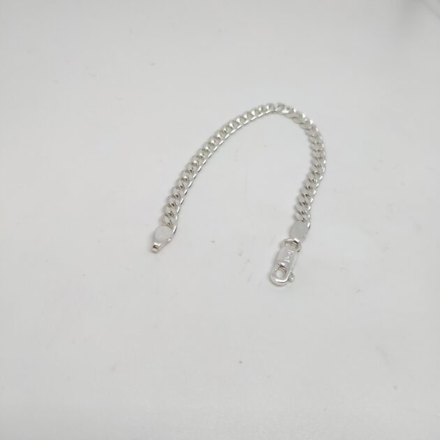 Raya Pebble Flow Bracelet