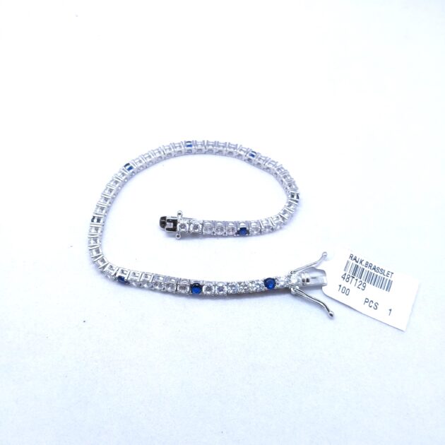 Aurora Diamond Bar Bracelet - Image 3