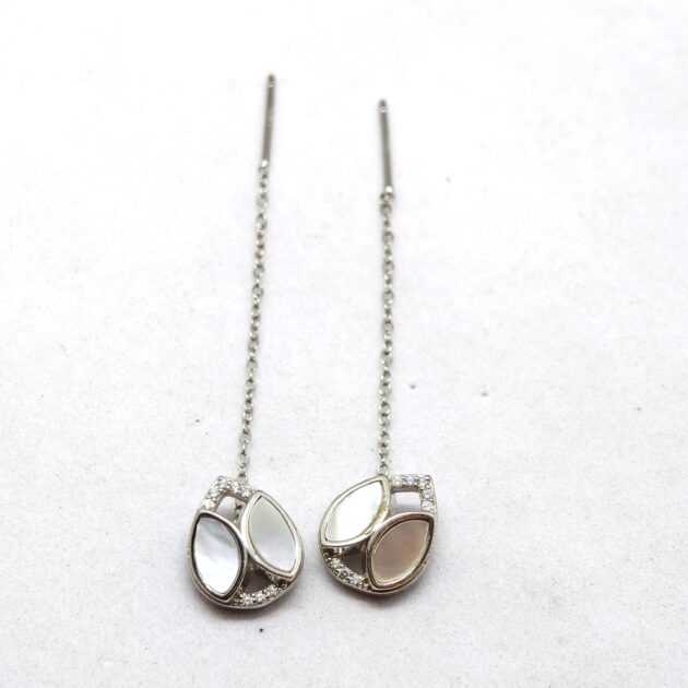 Luxe Chain Drape Earrings - Image 2