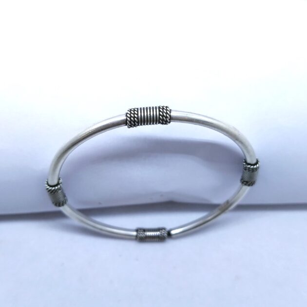 Floral Antique Kada - Image 2