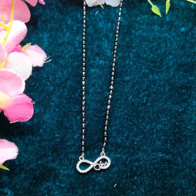 Infinity Knot Mangalsutra