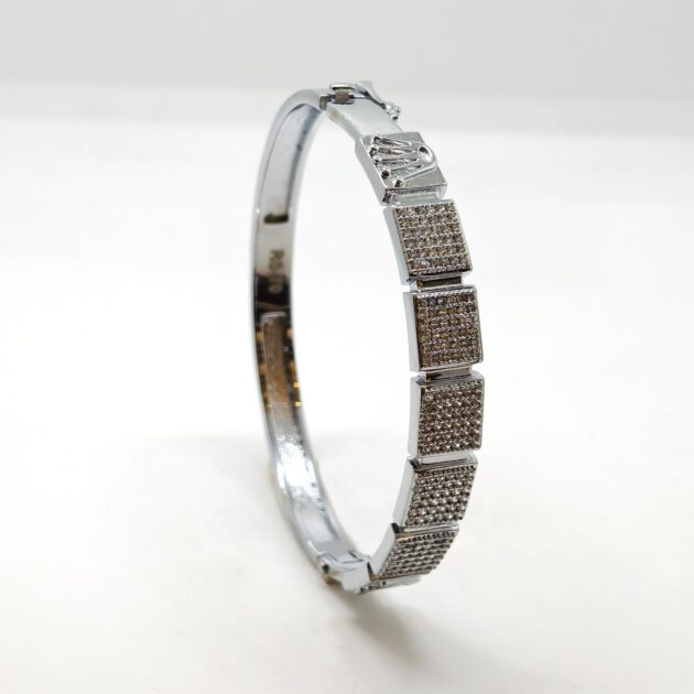 Modern Edge Diamond Kada - Image 2