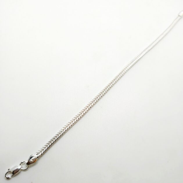Classic Box Chain Bracelet - Image 3