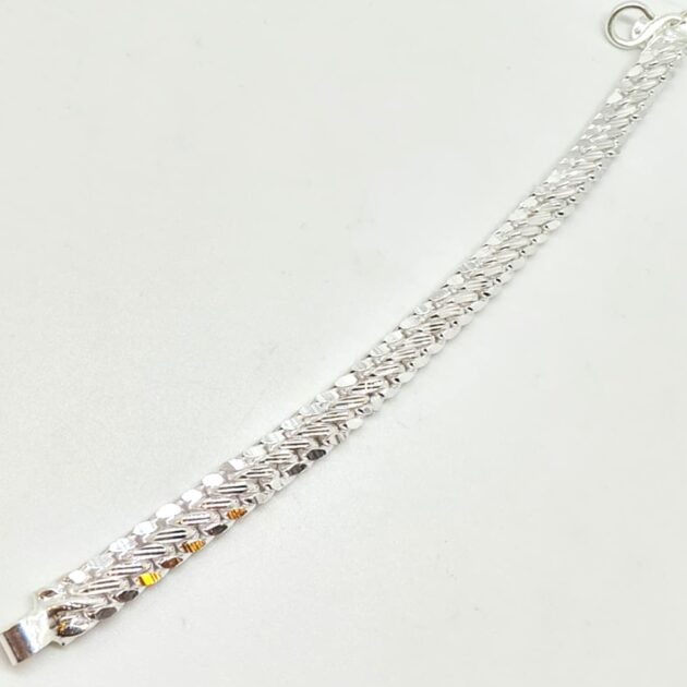 Emerald Aura Bracelet