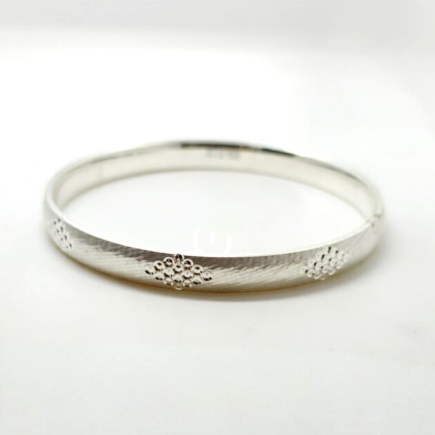 Personalized Monogram Signet Silver Kada