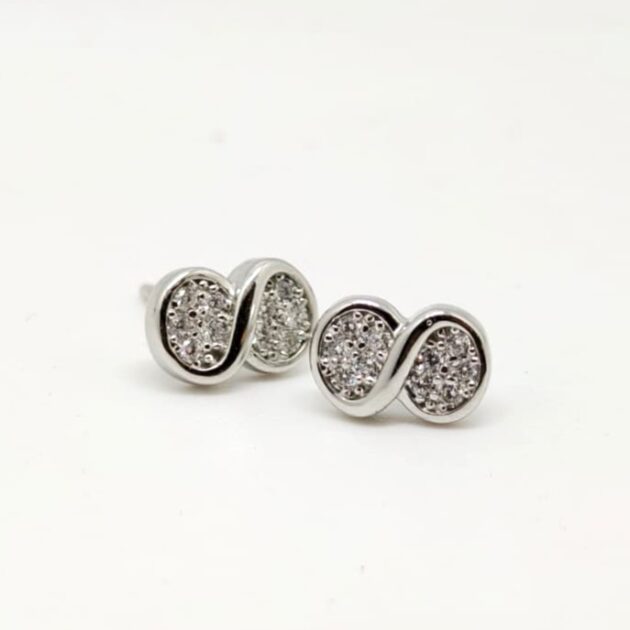 Infinity Loop Circles Silver Earrings - Image 3