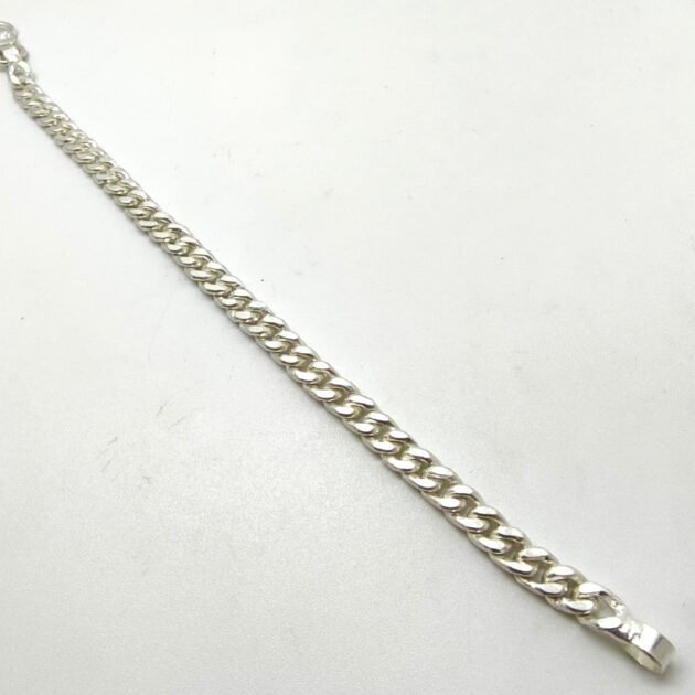 Regal Twist Silver Bracelet - Image 2