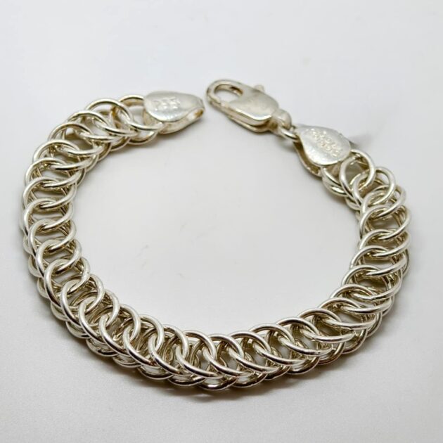 ilver Figaro Chain Bracelet