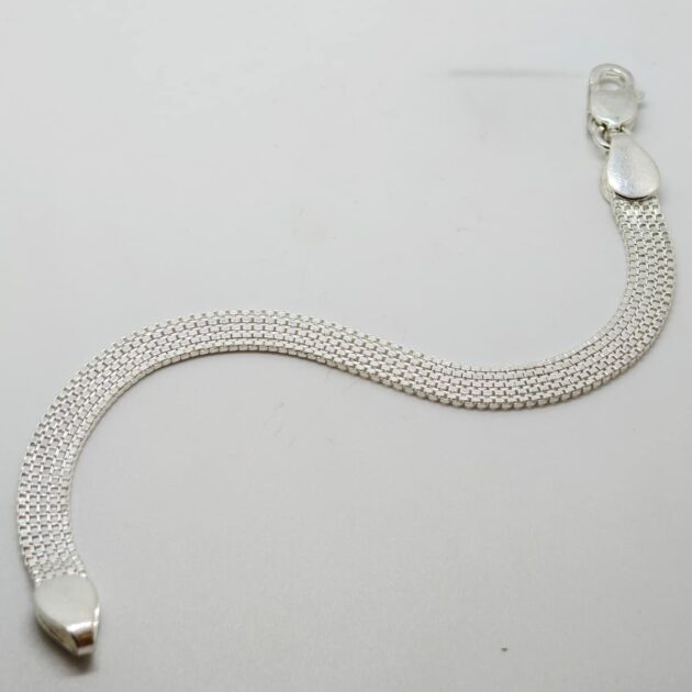 Chain of Strength Silver Bracelet - Image 2