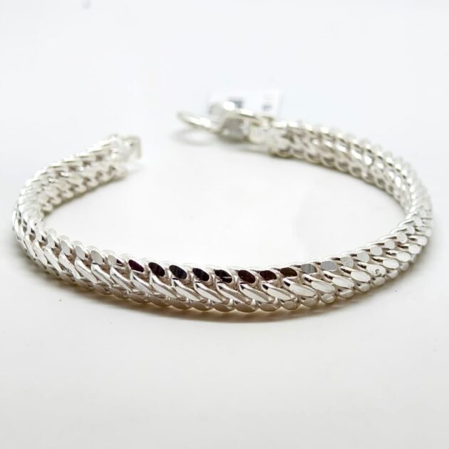 Pure Shine Silver Bracelet