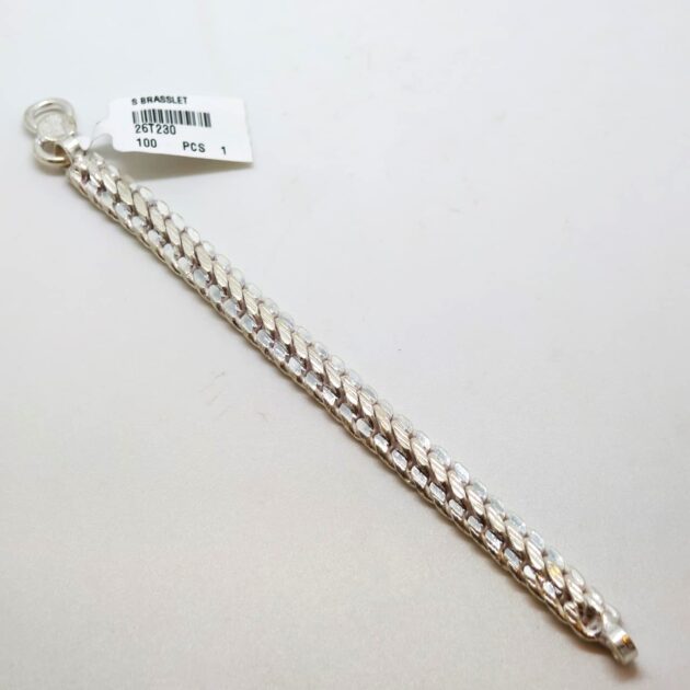 Solid Chain Silver Bracelet - Image 3