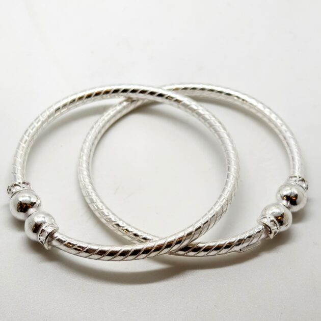 Textured Silver Kada - Image 3
