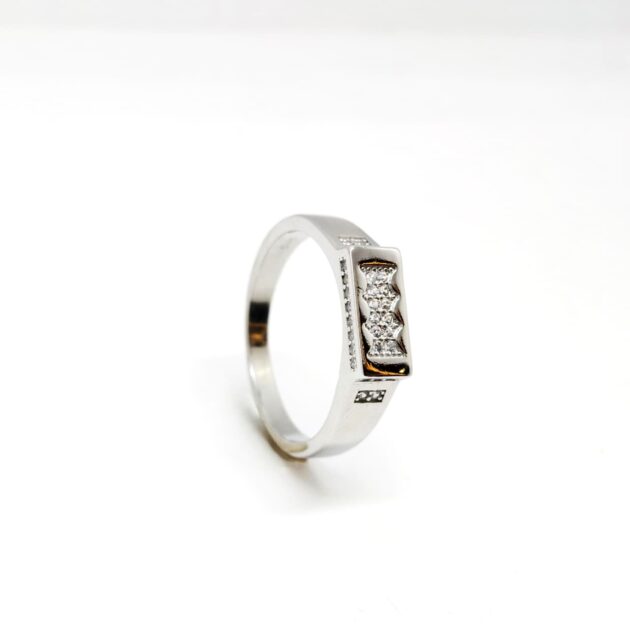 Auric Curve Silver Ring