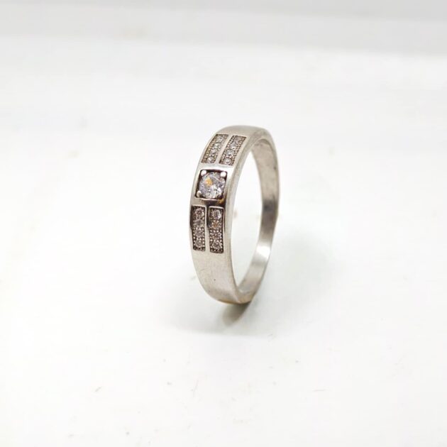 Velvet Shine Ring - Image 2
