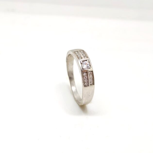 Velvet Shine Ring