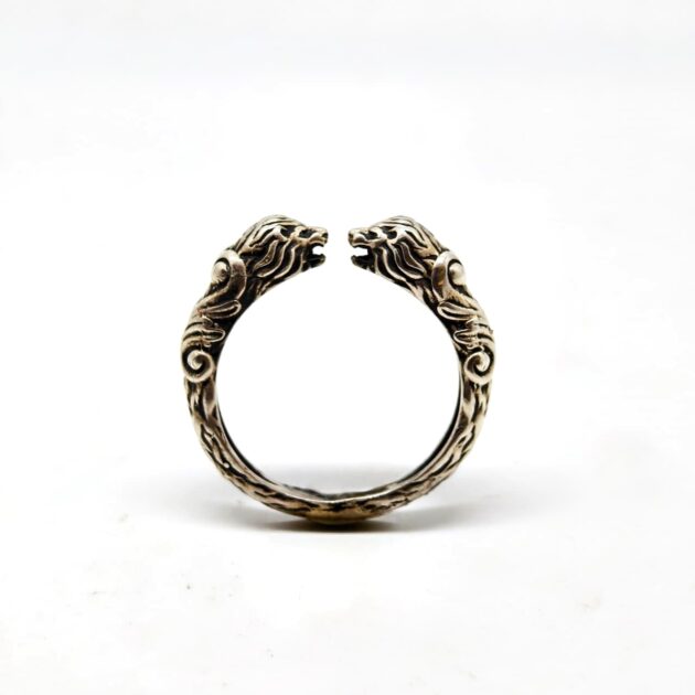 Vintage Aura Silver Ring - Image 2
