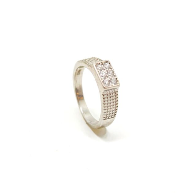 Crystal Tide Silver Ring - Image 2