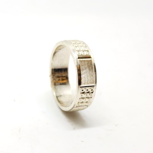 Serenity Band Silver Ring
