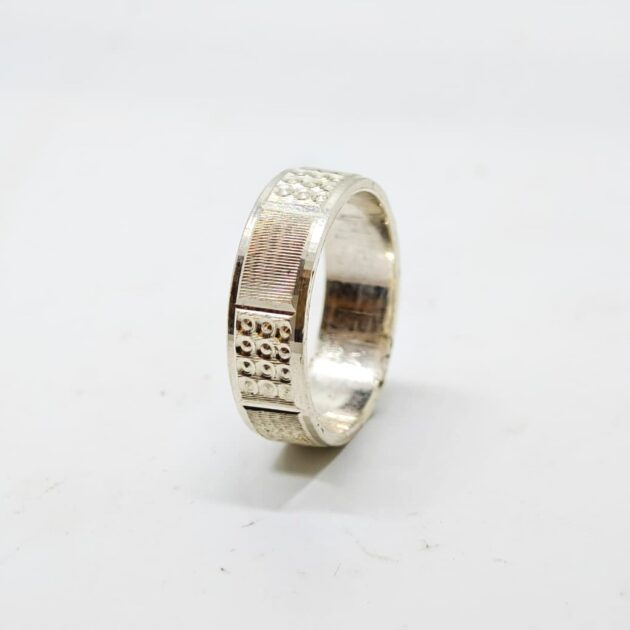 Serenity Band Silver Ring - Image 2
