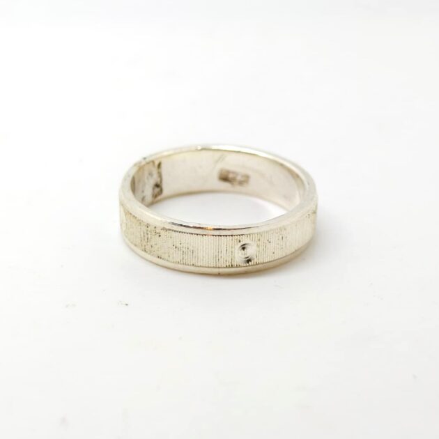 Harmony Twist Silver Ring - Image 3