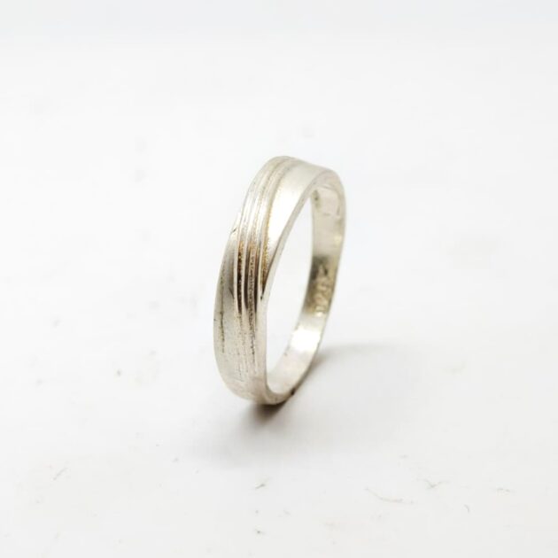Silver Charm Silver Band - Image 2