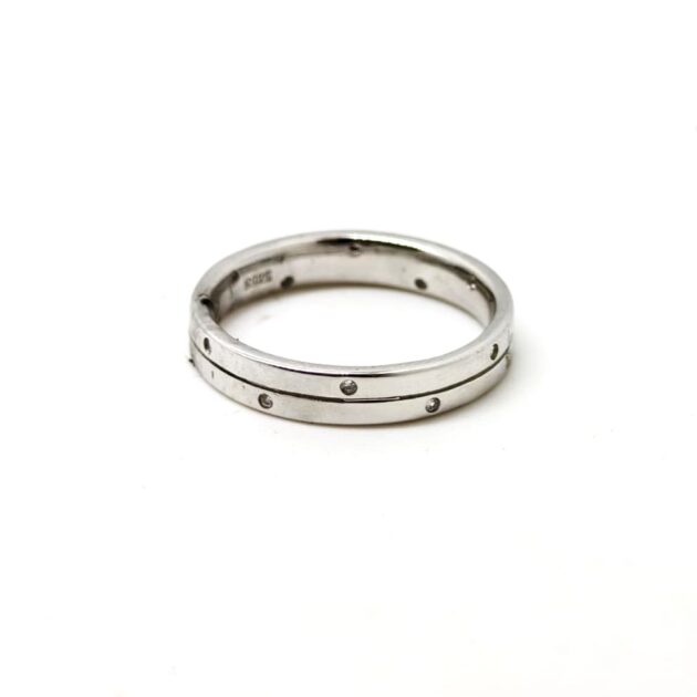 Eternal Circle Silver Ring - Image 3