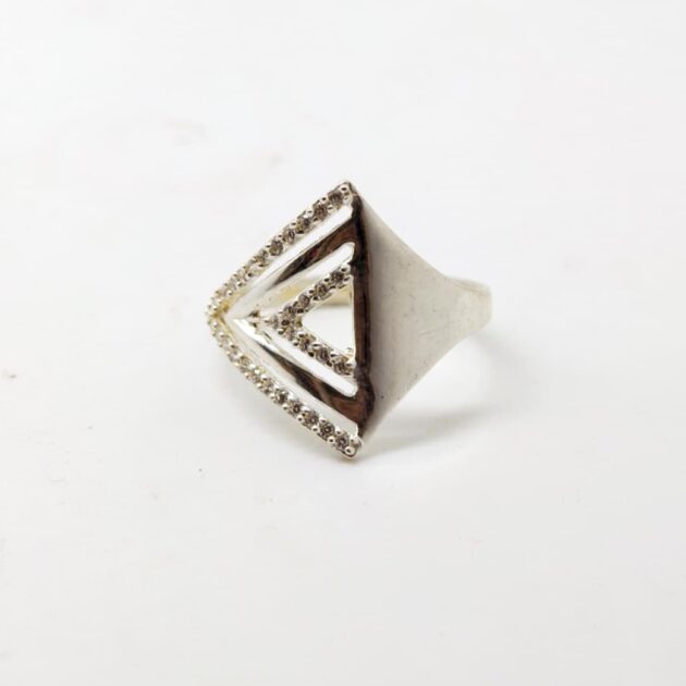 Dewdrop Diamond Silver Ring - Image 3